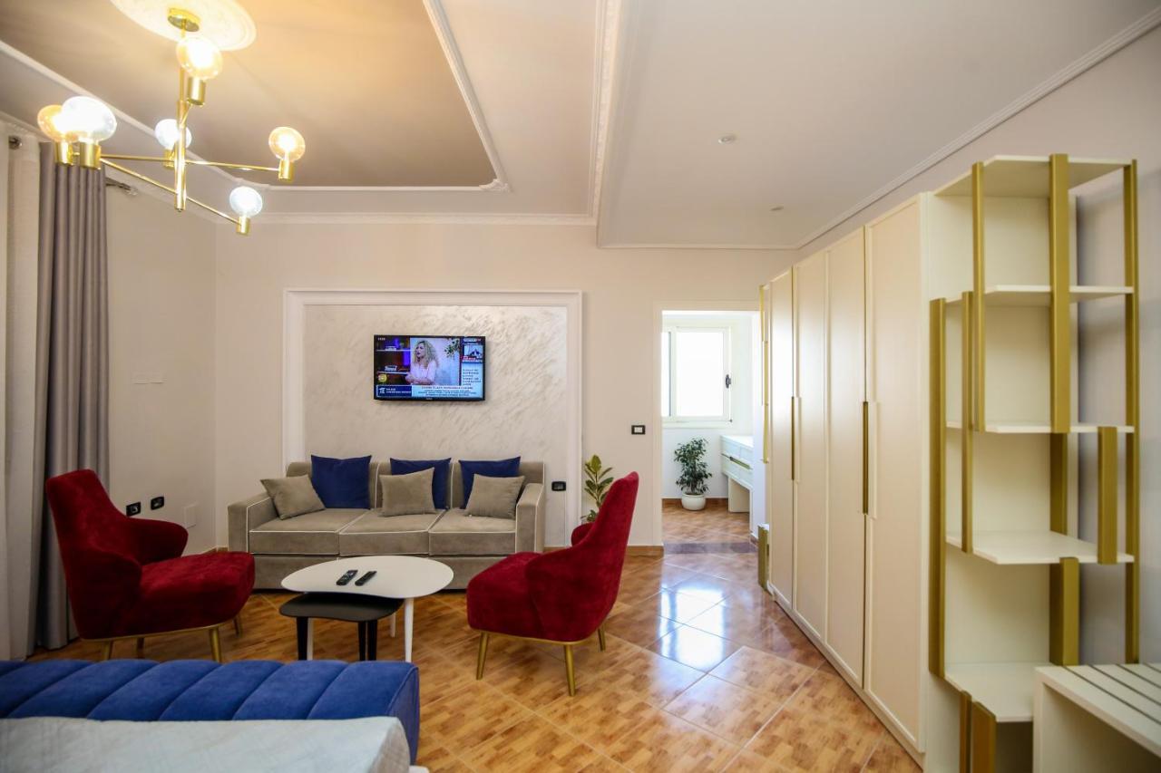 Hotel Vila Stefa Vlorë Екстериор снимка
