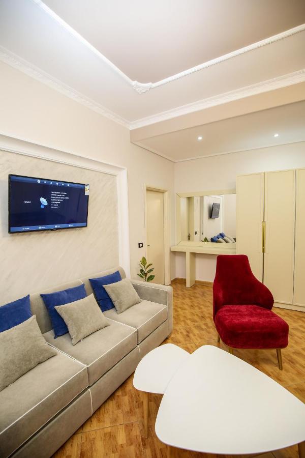Hotel Vila Stefa Vlorë Екстериор снимка