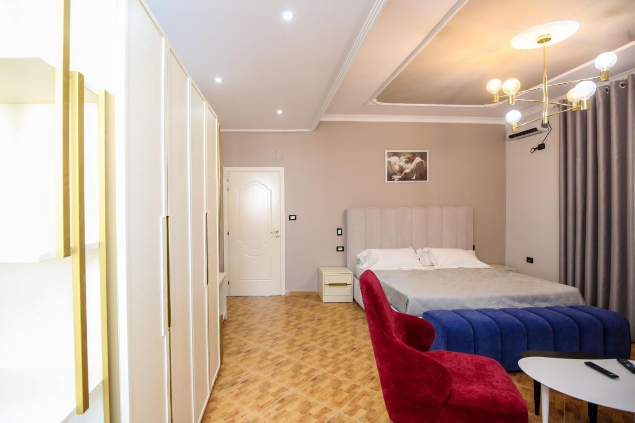 Hotel Vila Stefa Vlorë Екстериор снимка