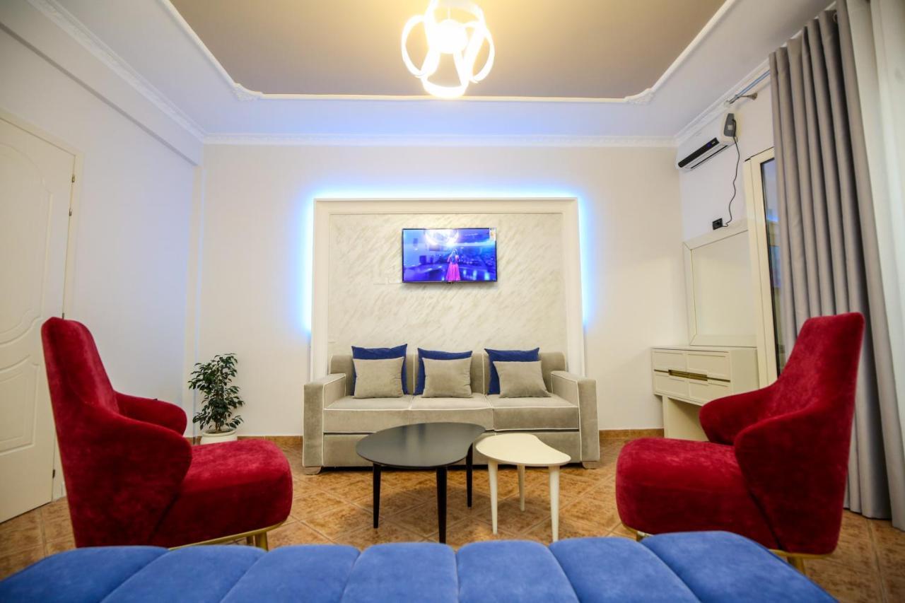 Hotel Vila Stefa Vlorë Екстериор снимка