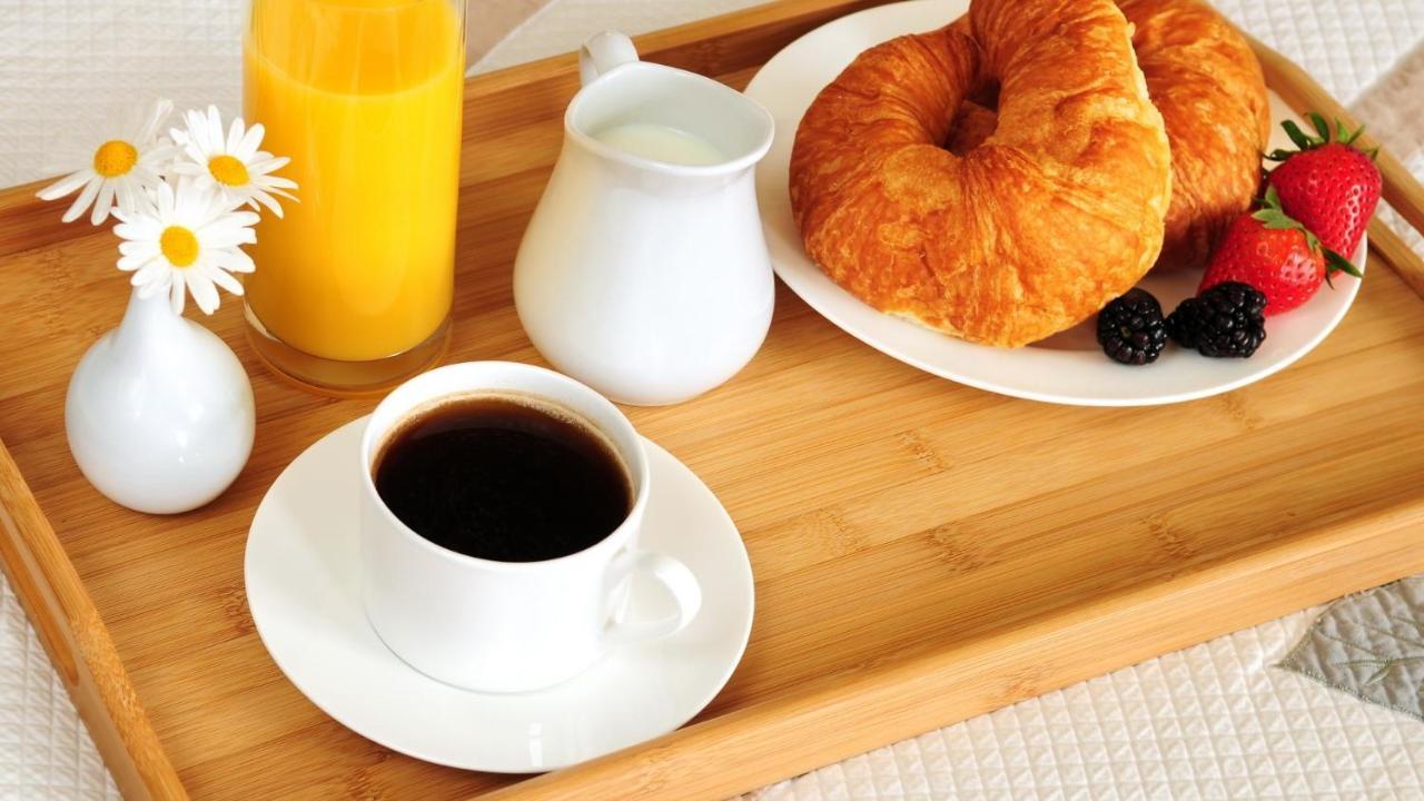 Hotel Vila Stefa Vlorë Екстериор снимка
